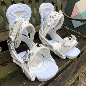 *Rare* NWOT Burton Lexa Snowboard Bindings (2009)